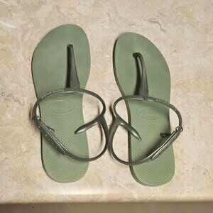 Havaianas Twist T-Strap Sandal Flip Flops Size 11